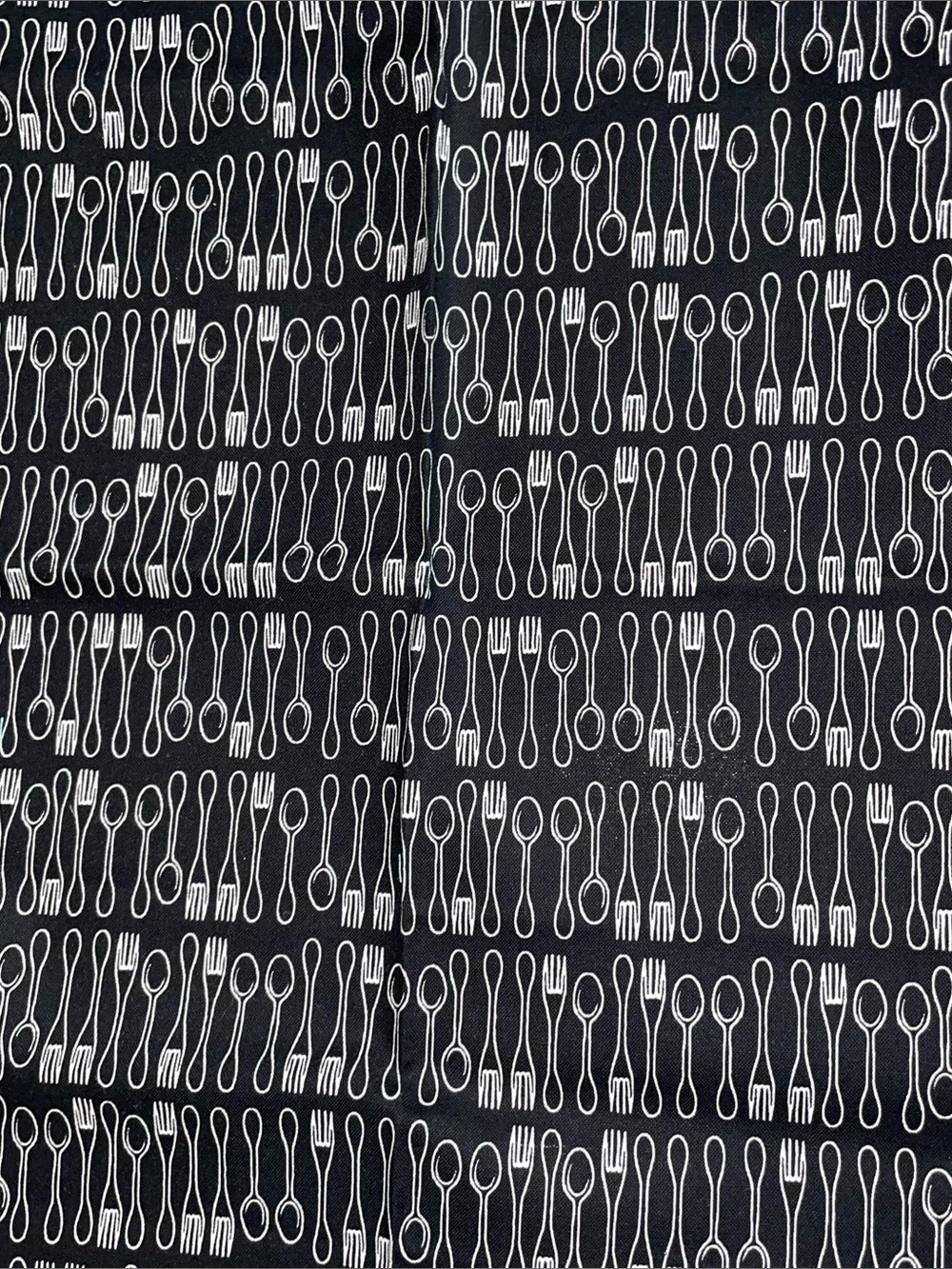 7 CottonFat Quarters Fabric Bundle Forks & Spoons/Teapots B & W Quilting Crafts - Picture 10 of 12